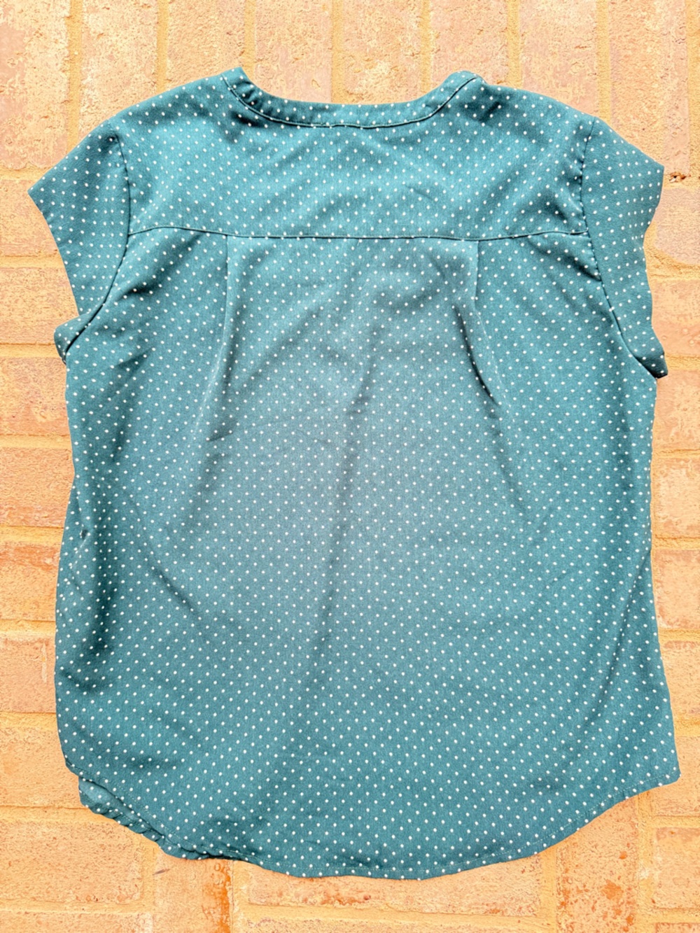 fun 2 fun Teal Polka Dot V‑Neck Cap Sleeve Blouse - Picture 3 of 3